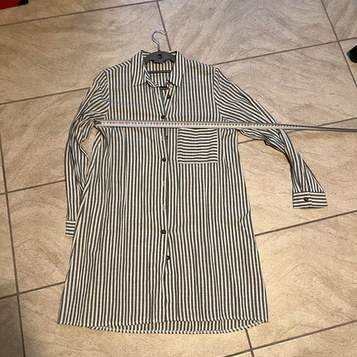 Striped Long Shirt Dress size L like new, white and dark green
