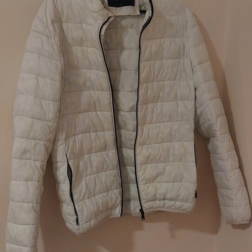 Eightyfive white puffer jacket like new, size L