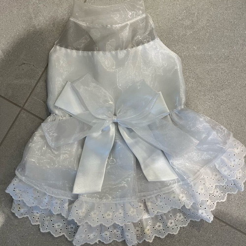 Wedding dress for small to medium dogs like new