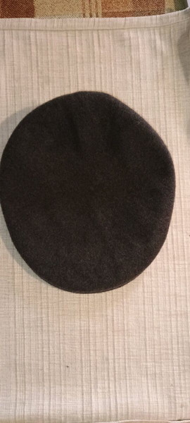 Αυθεντικος Βρετανικος μαλλινος μπερες KANGOL, Size Small