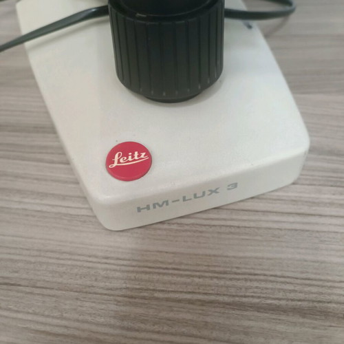 Leitz HM-LUX 3 microscope used in very good condition