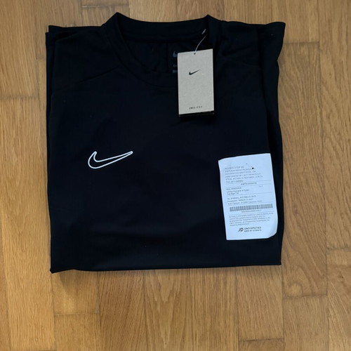 Nike Dry Fit T Shirt brand new, large, black
