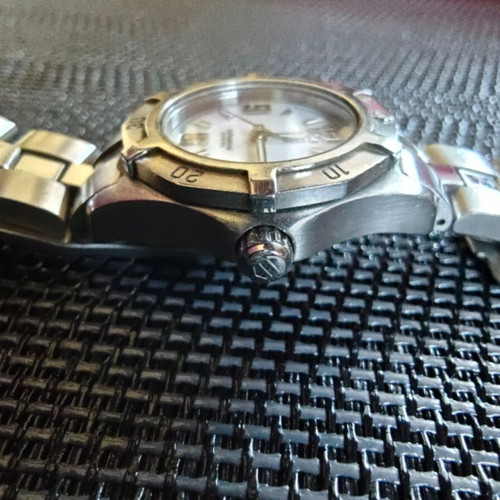 TAG Heuer Professional 2000 WN1311-0 Swiss Made women's watch used, silver