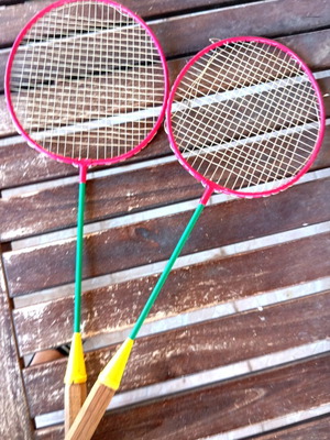 Комплект от 2 ракети за бадминтон