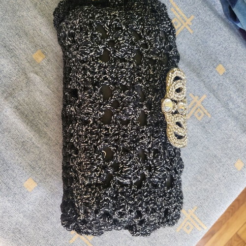 Women's bag with chain used, can be worn as wallet, black