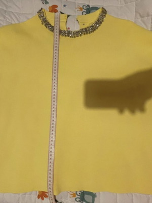 Zara plus size yellow top with silver stones XL like new