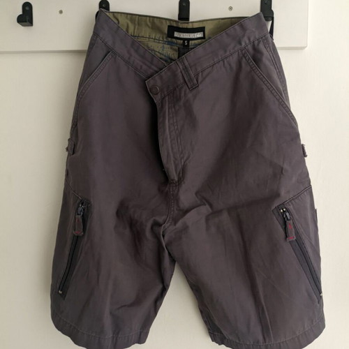 Quiksilver Cargo Bermuda Medium gray new, unworn