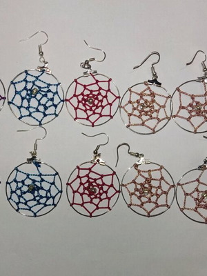 16 Handmade dreamcatcher earrings 8 pairs = 30€