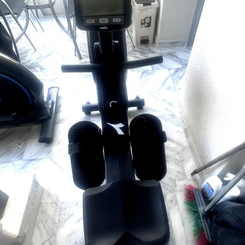 Diadora Phoenix DV-PHN Air Magnetic rowing machine like new