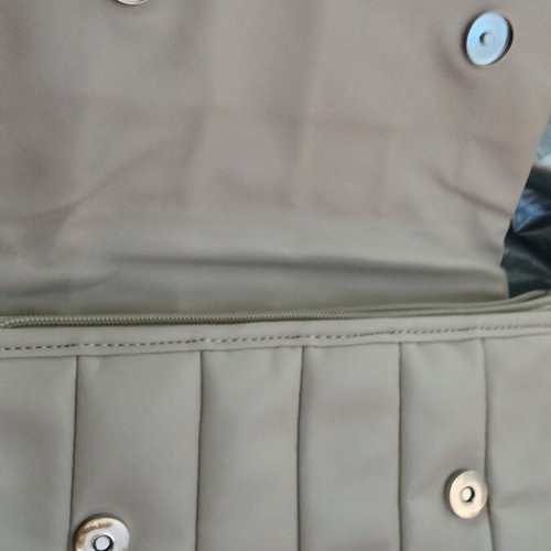Shoulder bag gray like new with bone handle and zipper pocket