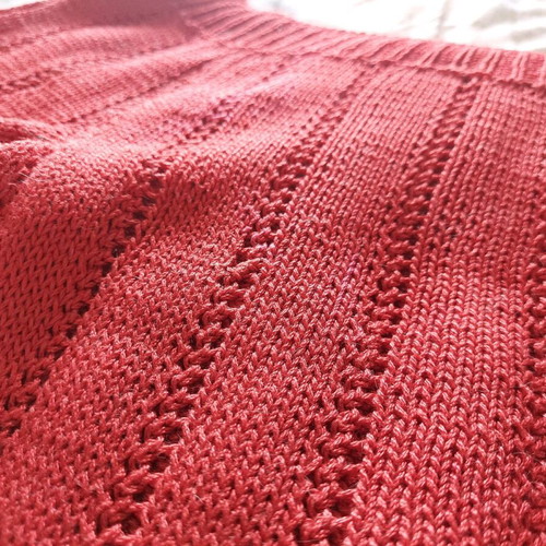 Handmade wool sweater used, red color, size M