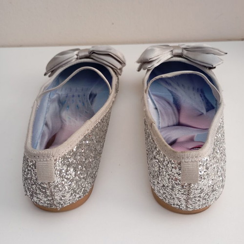 H&M ballerina shoes for girls size 33 like new, silver