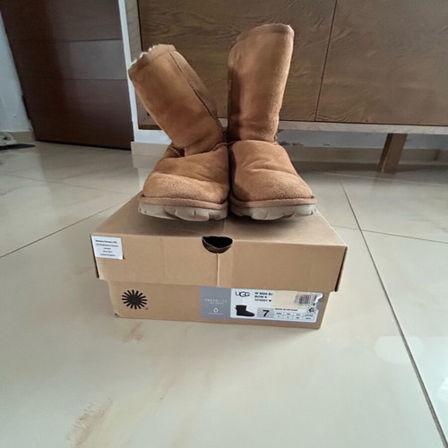 Ugg boots used, size 38, brown