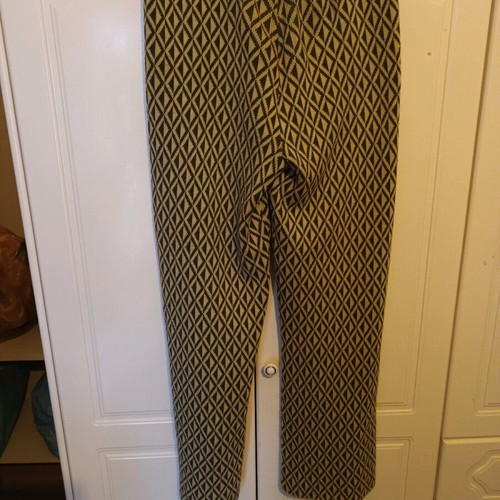 Moutaki women's pants like new, beige and green