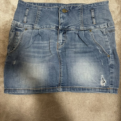 Pull & Bear Basic Denim skirt like new, size M, blue