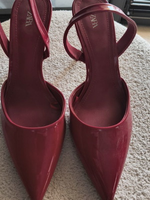 Zara women's red pumps like new, size 39