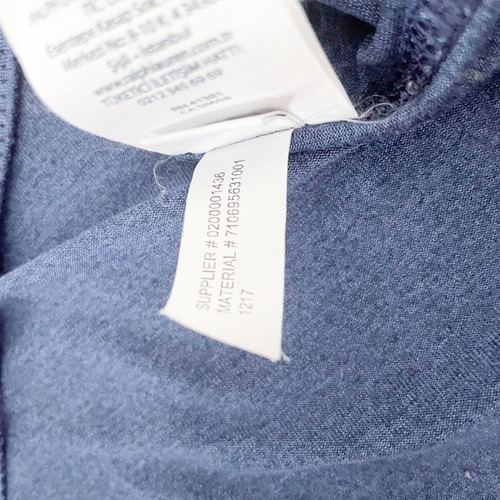 Polo Ralph Lauren T-shirt short sleeve Medium blue and red like new