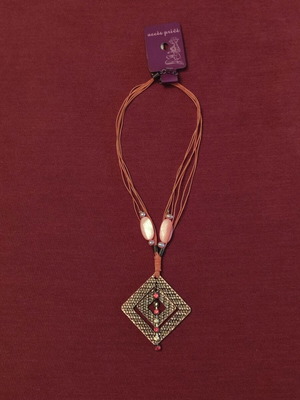 Necklace new, multicolored