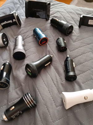 Car adapters like new with Quickcharge USB 3.0 charging