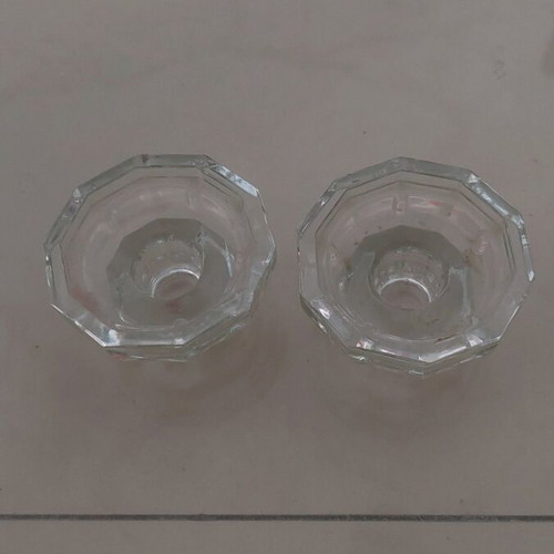 Set of 2 glass candlesticks height 4cm, width 7cm like new