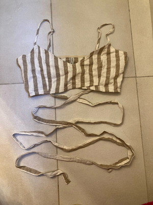 Stradivarius Crop Top like new, linen blend, size M, striped white beige