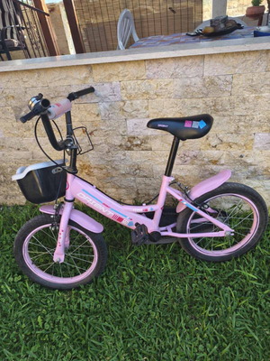Orient girls' bicycle 16 inches like new
