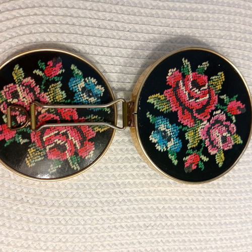 Vintage folding travel mirror with floral design