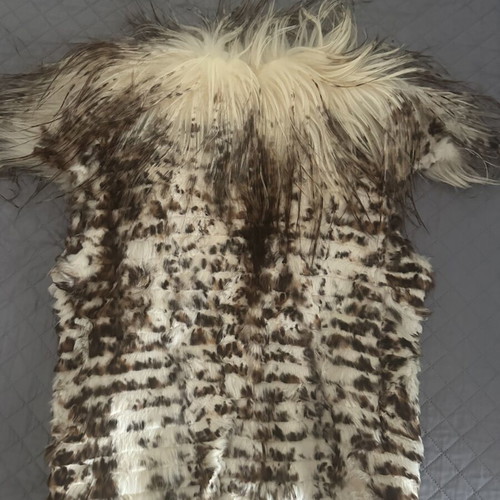 Fur vest like new, warm sleeveless outerwear