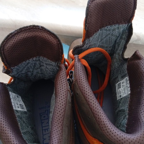 Meindl Island MFS Rock+ hiking boots, brown orange