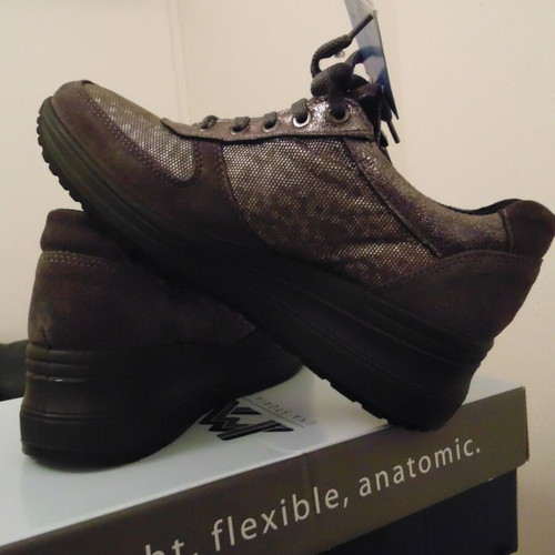Imac women's shoes 100% leather new, gray, size 41