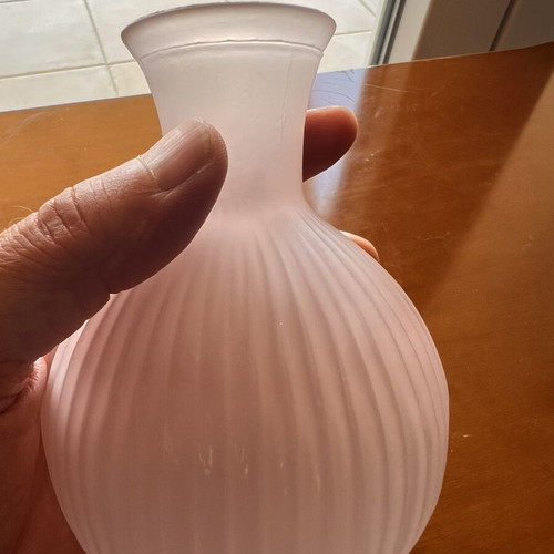 Vintage Opaline Vase 12.5 cm blush pink frosted glass like new