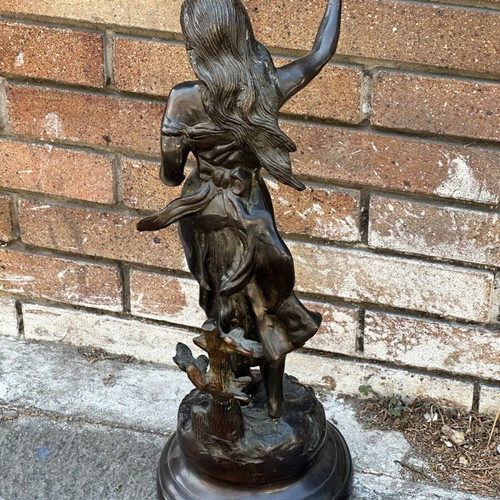 Bronze statue of woman in motion used, classic style, 52 cm