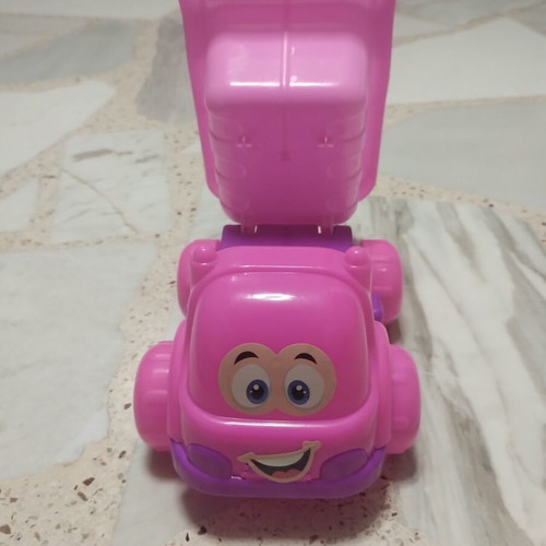 Children's beach set with truck and accessories, like new, pink