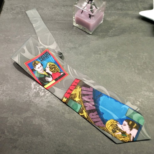 Silk tie like new, gray and colorful