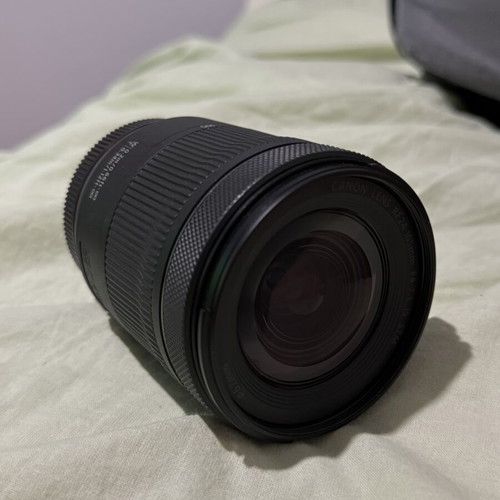 Canon RF 24-105mm F4-7.1 IS STM lens, excellent condition