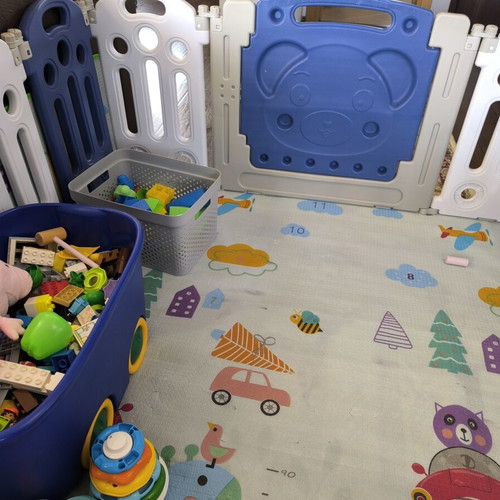 Baby Playpen Large Expandable with Double-Sided Mat, Blue/White