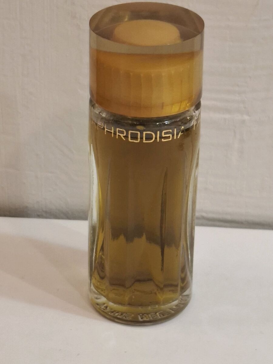 Faberge Aphrodisia cologne used vintage… - € 35,00 - Vendora.cy