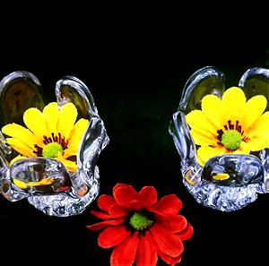 Ζευγάρι κηροπήγια ρεσω/κερί Kosta Boda "Sunflower"  Art by Goran Warff Sweden full lead crystal 70'