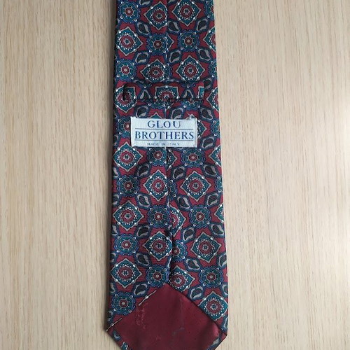 Glou Brothers silk men's tie like new, blue and red