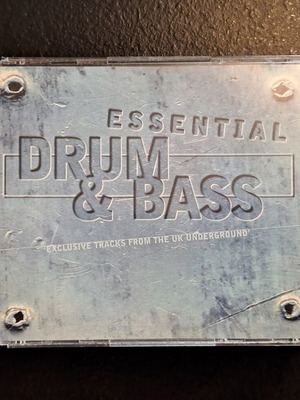 Essential Drum & Bass 2xCD compilation, UK underground