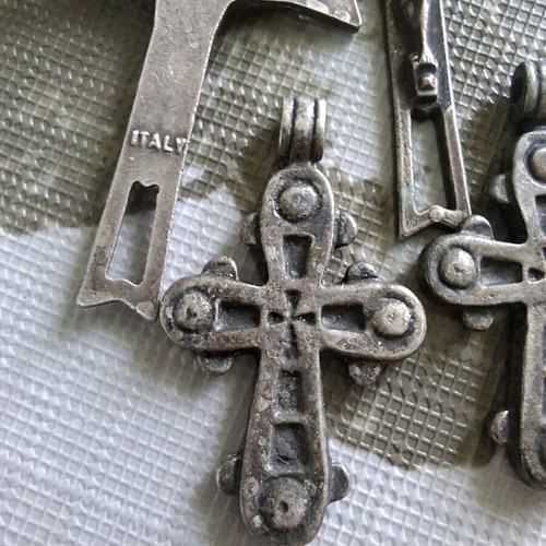Vintage crosses set of 4 used, made in Italy
