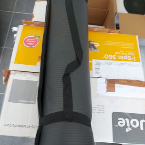 Exercise mat 2 cm thick new, black