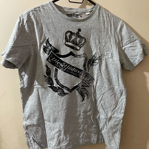 Diesel T shirt like new with embossed crown design gray size L