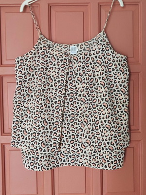 Leopard Top Lingerie Saint Tropez size M like new beige black coral