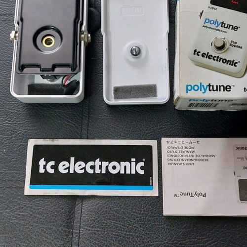 TC Electronic Polytune classic guitar bass tuner like new