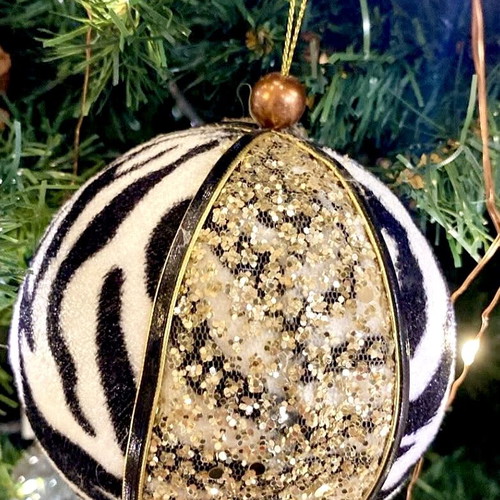Fabric ball animal print new, black and white