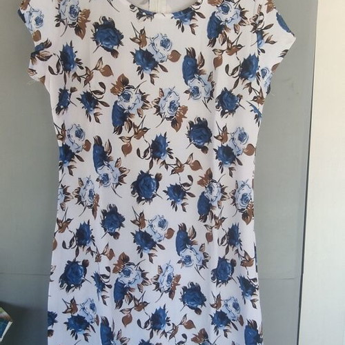 Floral dress white with blue flowers, new, size L
