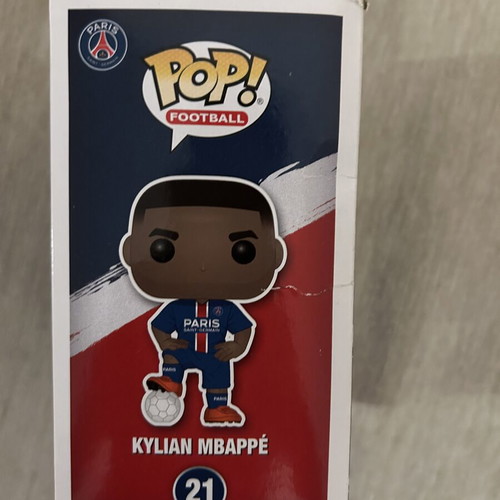Kylian Mbappé Paris Saint-Germain vinyl figure