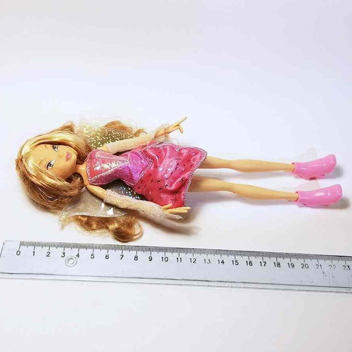 Winx Club Flora Mattel 2005 doll used