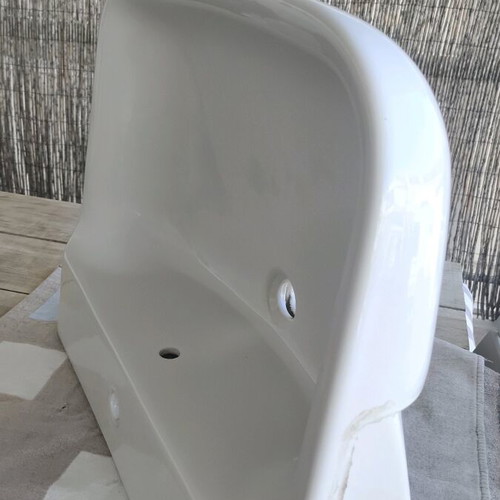 Large wall-mounted sink Ideal Standard